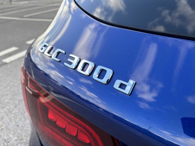 2021 Mercedes-Benz GLC GLC 300d 4Matic AMG Line Premium Pls 5dr 9G-Tronic ESTATE DIESEL Automatic
