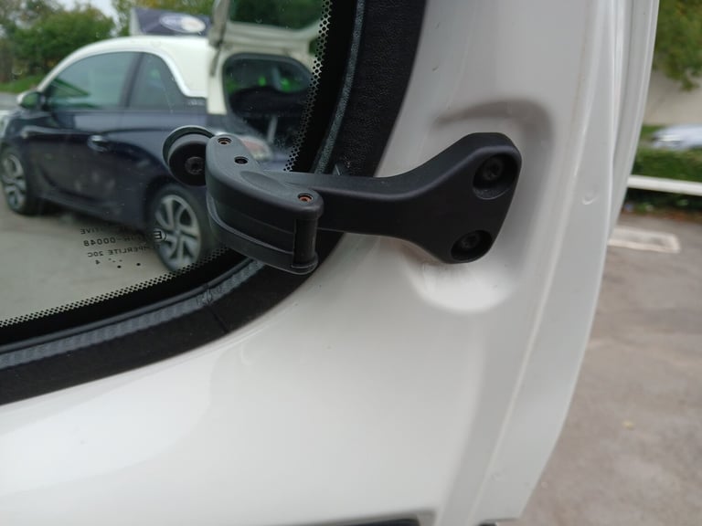 2014 Citroen C1 1.0 VTi Feel 5dr HATCHBACK Petrol Manual