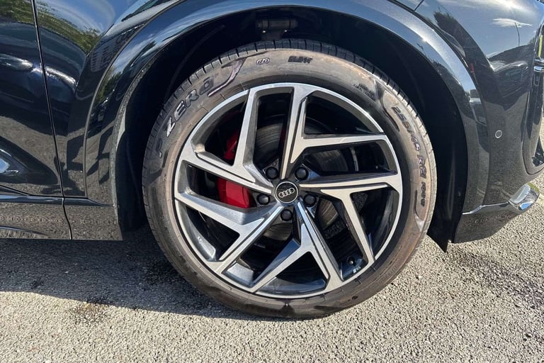 2024 Audi Q6 e-tron 225kW Performance 100kWh Edition 1 5dr Auto Estate Electric Automatic