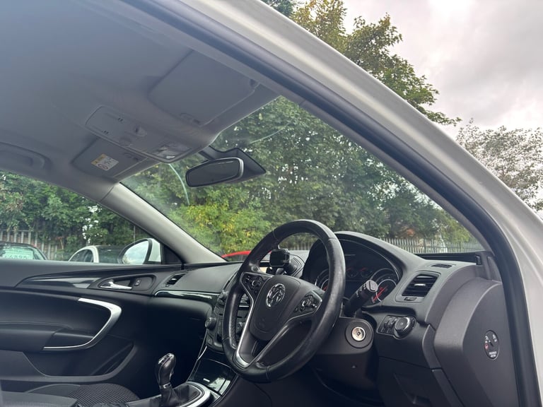 2015 Vauxhall Insignia 2.0 CDTi [140] ecoFLEX Tech Line 5dr [Start Stop] ESTATE Diesel Manual