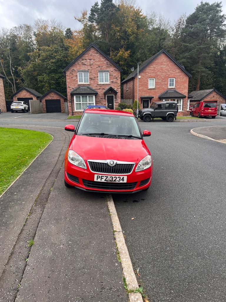 image for Skoda, FABIA, Hatchback, 2013, Semi-Auto, 1197 (cc), 5 doors