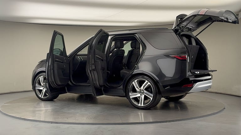 2023 Land Rover Discovery 3.0 D300 MHEV Metropolitan Edition SUV 5dr Diesel Auto 4WD Euro 6 (s/s)...