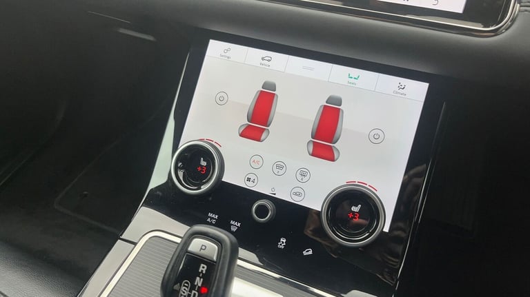 2019 Land Rover Range Rover Evoque 2.0 D240 R-Dynamic SE 5dr Auto ESTATE DIESEL Automatic