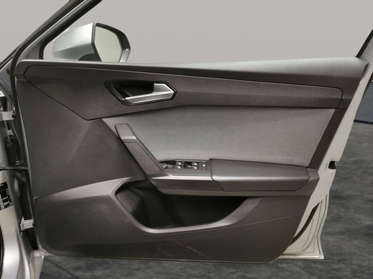 2021 SEAT Leon 1.0 TSI EVO SE Dynamic 5dr HATCHBACK PETROL Manual