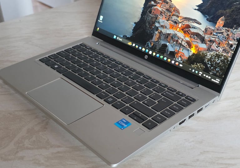 HP ProBook 14 G8 Full Aluminium 11th Gen Laptop 4.20GHz 16GB RAM NVMe Win 11 Pro +Office 2021