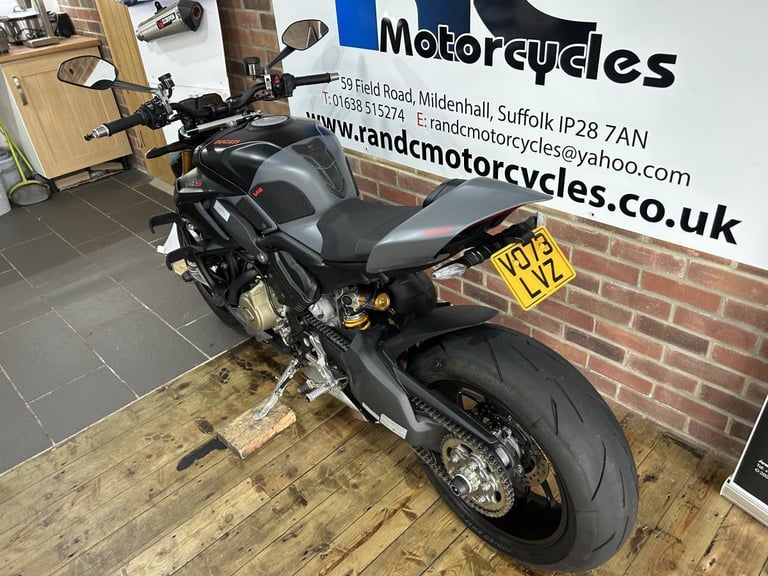 2023 Ducati Streetfighter V4s
