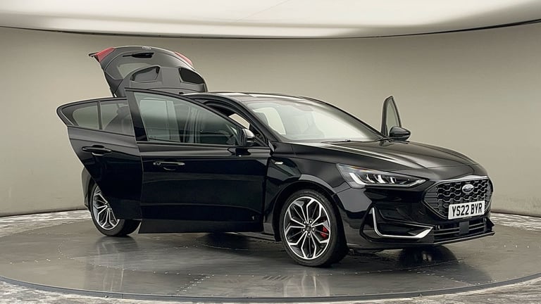 2022 Ford Focus Focus ST-Line Vignale 5 door 1.0L EcoBoost 155PS mHEV FWD 7 Speed PowerShif 5 doo...