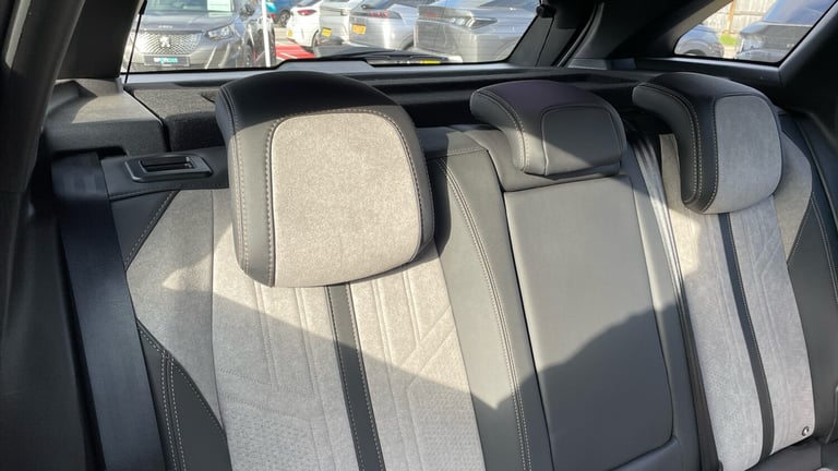 2021 Peugeot 3008 1.6 13.2kWh GT e-EAT Euro 6 (s/s) 5dr SUV Hybrid Automatic