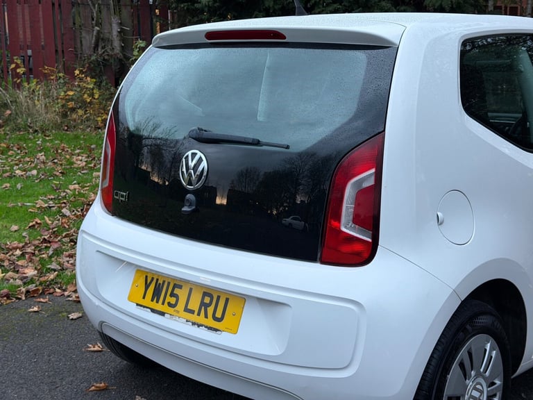 2015 Volkswagen up! 1.0 Move Up 3dr HATCHBACK Petrol Manual