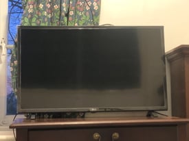 LG 32” Smart TV