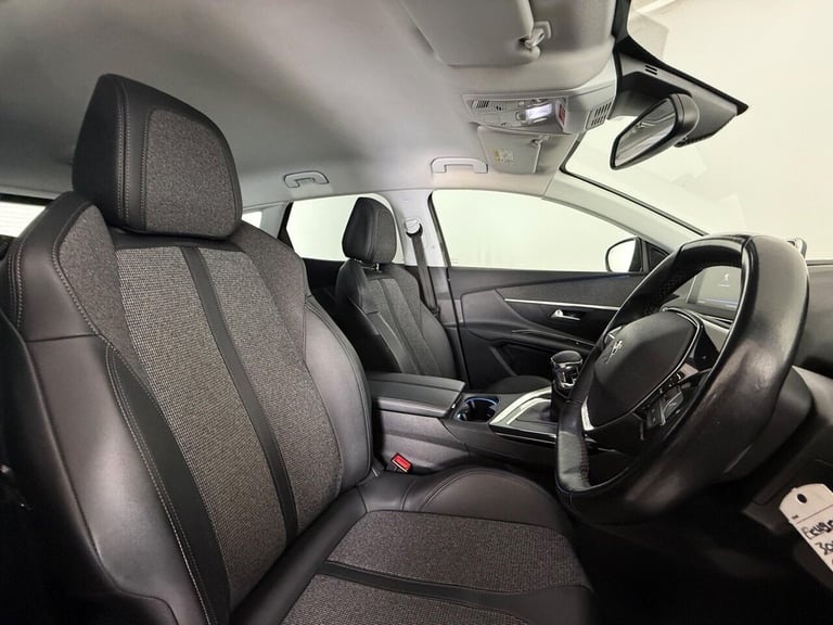 2019 Peugeot 3008 1.2 PureTech Allure Euro 6 (s/s) 5dr HATCHBACK Petrol Manual