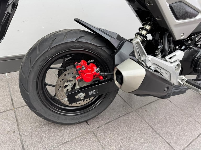HONDA MSX 125 GROM RED, 2021 70REG ONLY 4,884 MILES 125CC USED MOTORBIKE
