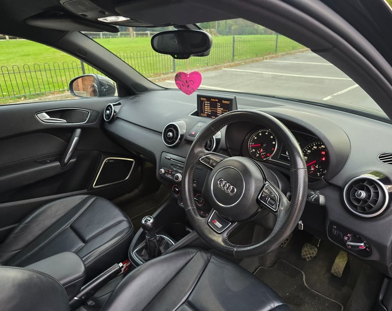 A1 1.4 TFSI S LINE CONTRAST EDITION S1 SUPER SPORT SEATS F/S/HISTORY XENON 