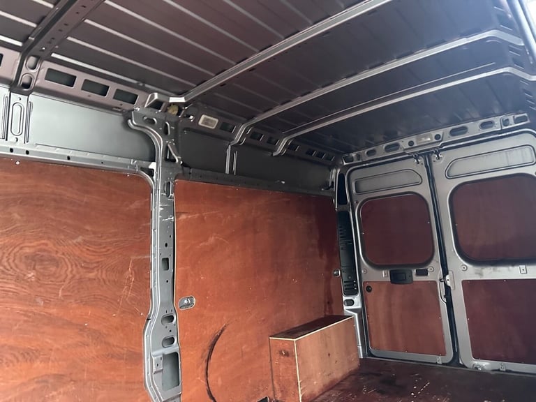 2022 Peugeot Boxer 2.2 BlueHDi 335 Professional Panel Van 5dr Diesel Manual L3 H2 Euro 6 (s/s) PA...