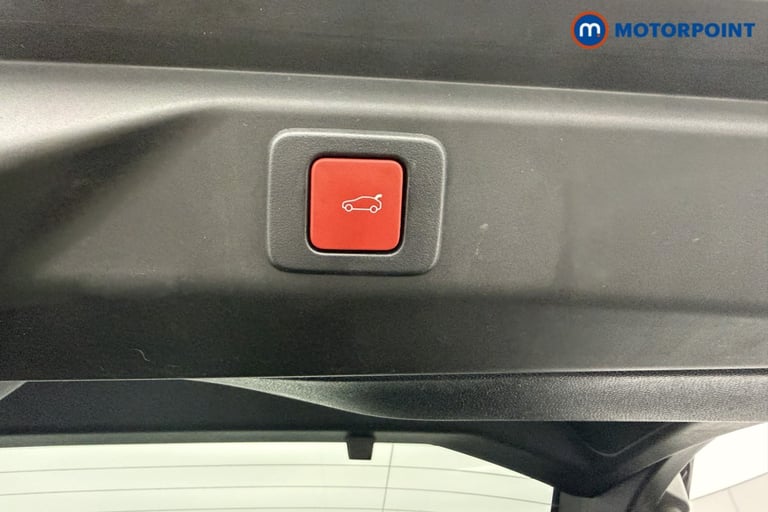 2024 Peugeot 3008 157kW GT 73kWh 5dr Auto SUV Electric Automatic