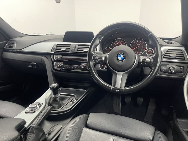 2017 BMW 3 Series 2.0 320i M Sport Saloon 4dr Petrol Manual xDrive Euro 6 (s/s) (184 ps) Saloon P...