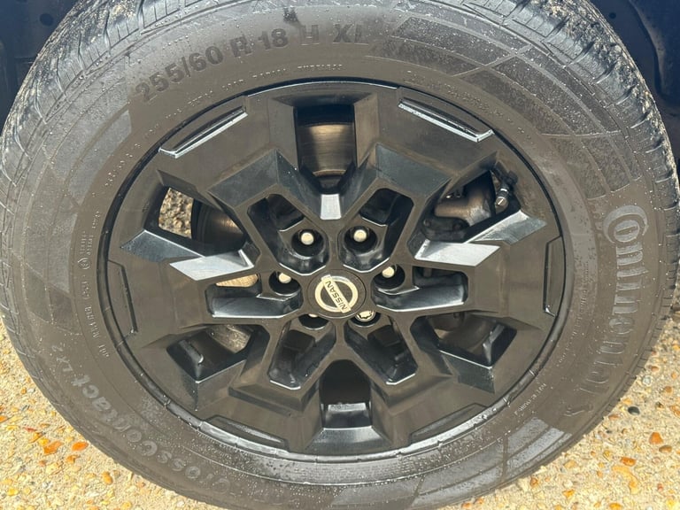 2020 Nissan Navara Double Cab Pick Up N-Guard 2.3dCi 190 TT 4WD Auto PICK UP DIESEL Automatic