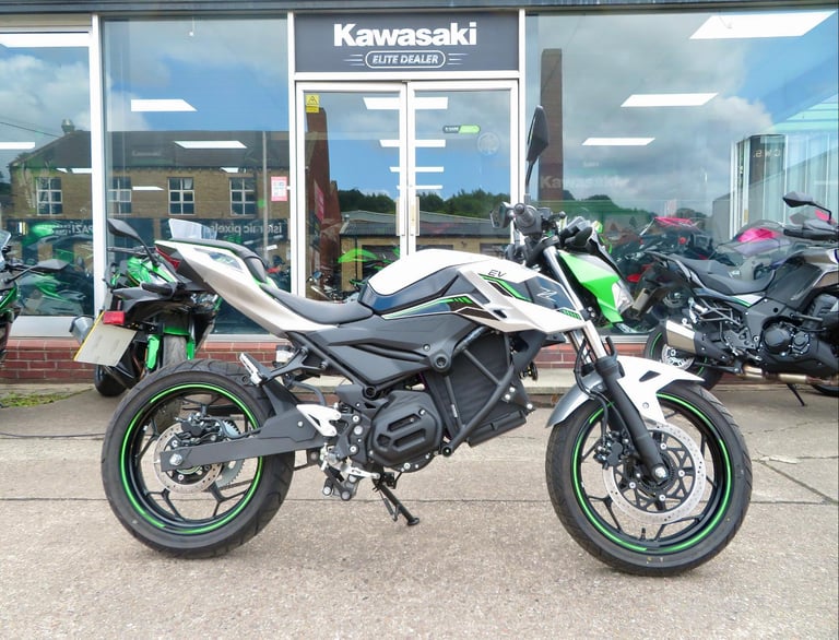 KAWASAKI Z e-1 EV 2025