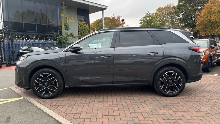 2025 Peugeot 5008 1.2 Hybrid 136 GT 5dr e-DSC6 HATCHBACK PETROL Automatic