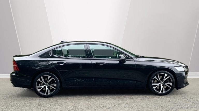 2021 Volvo S60 R-Design, B5 mild hybrid Saloon Petrol Automatic