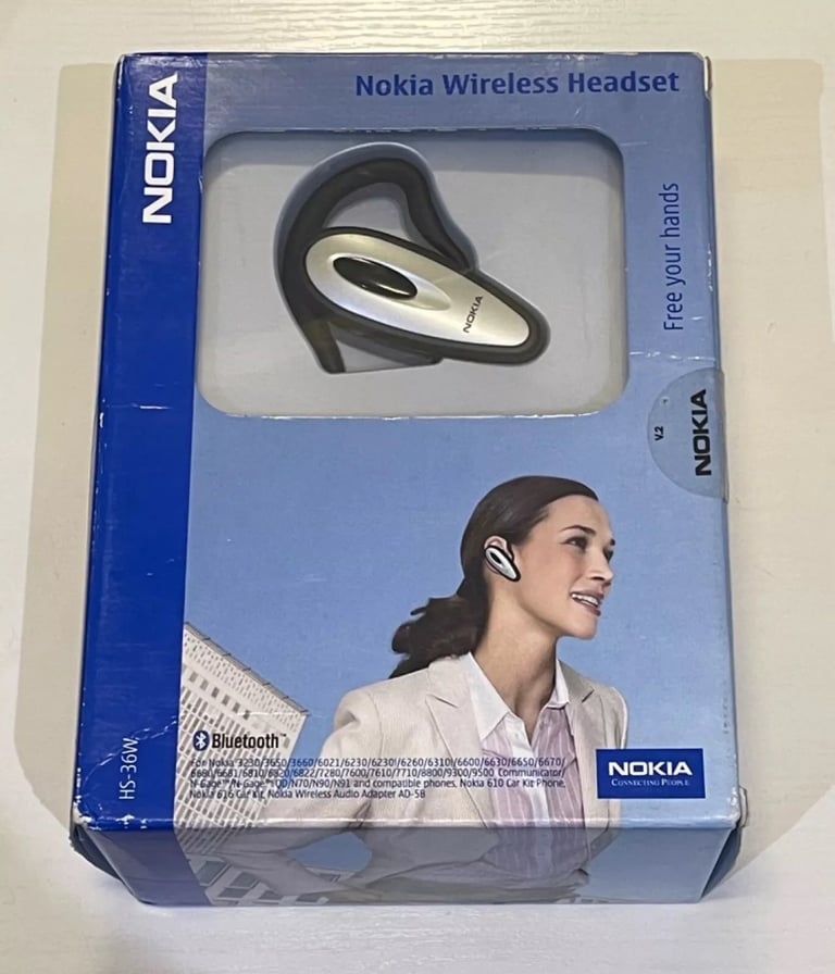 Bluetooth Headsets for Mobile Phones ( JOB LOT)
