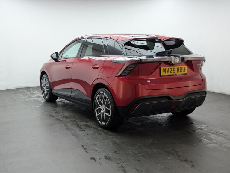 2025 MG MG4 64kWh Trophy Long Range Hatchback 5dr Electric Auto (203 ps) - APPLE CARPLA HATCHBACK...