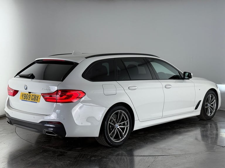 2019 BMW 5 Series 520d M Sport 5dr Auto ESTATE DIESEL Automatic