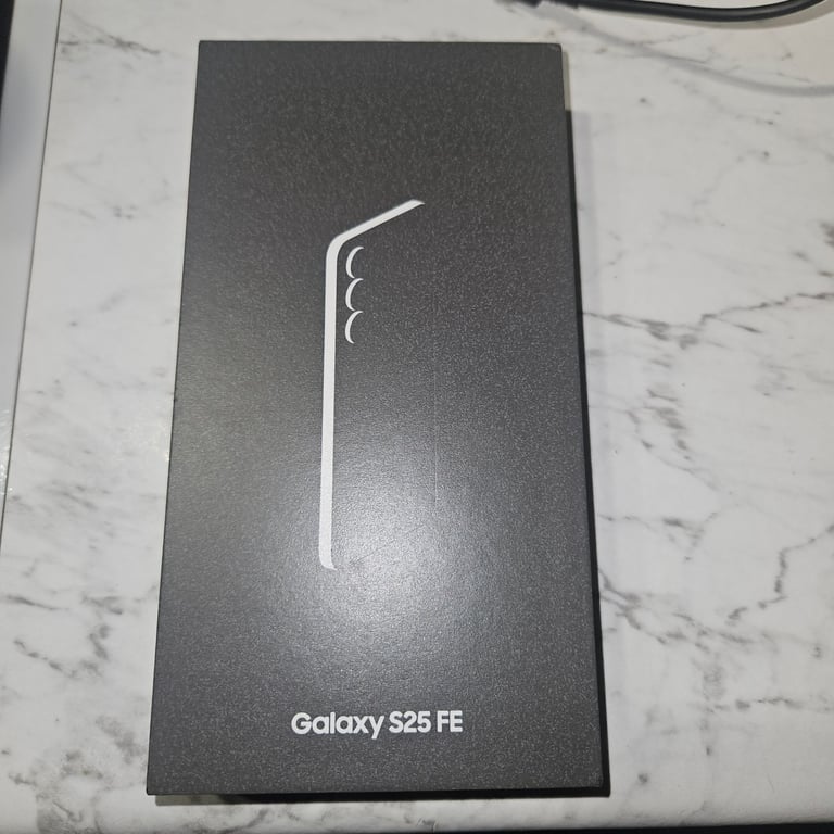 image for Samsung s25 Fe
