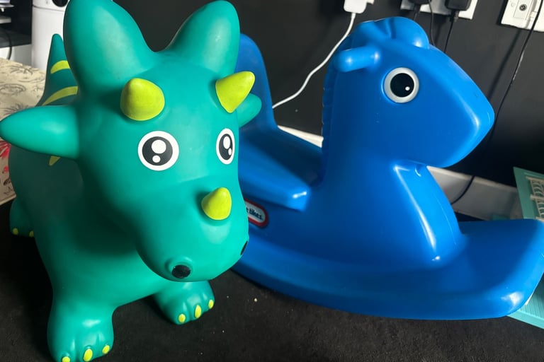 Rocking Horse + Bouncing dragon 