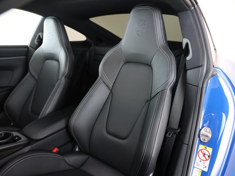 2024 Porsche 911 3.0T 992 Carrera Coupe 2dr Petrol PDK Euro 6 (s/s) (394 ps)