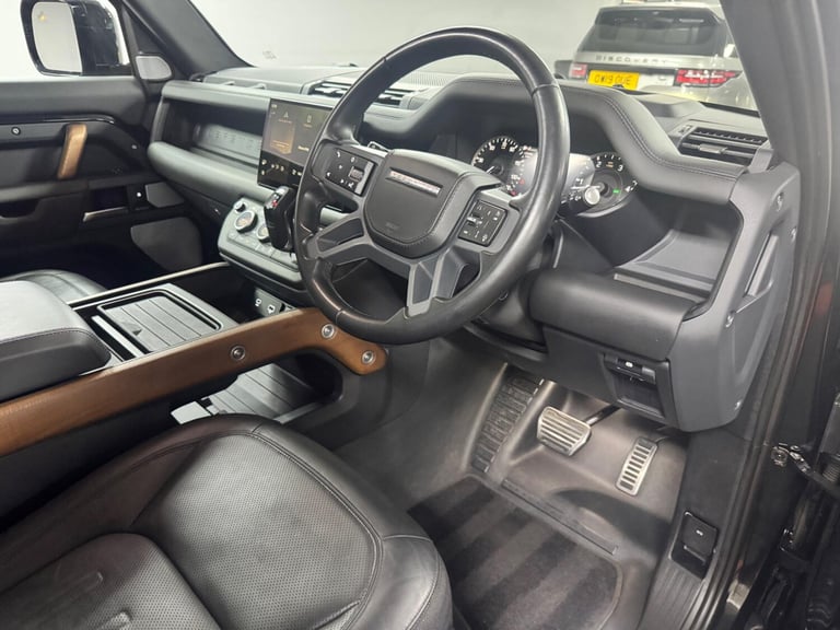 2023 Land Rover Defender 130 3.0 D300 MHEV X Auto 4WD Euro 6 (s/s) 5dr ESTATE Diesel Automatic