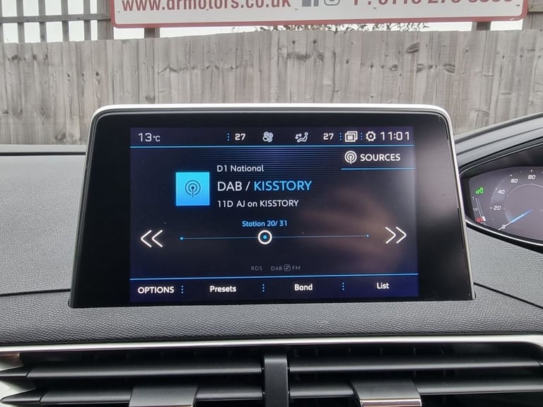 2017 Peugeot 3008 1.2 PureTech Allure SUV 5dr Petrol EAT Euro 6 (s/s) (130 ps) HATCHBACK Petrol A...