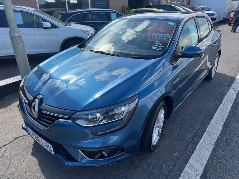 RENAULT MEGANE 1.2 Expression+ TCe 130 Blue Manual Petrol 2017