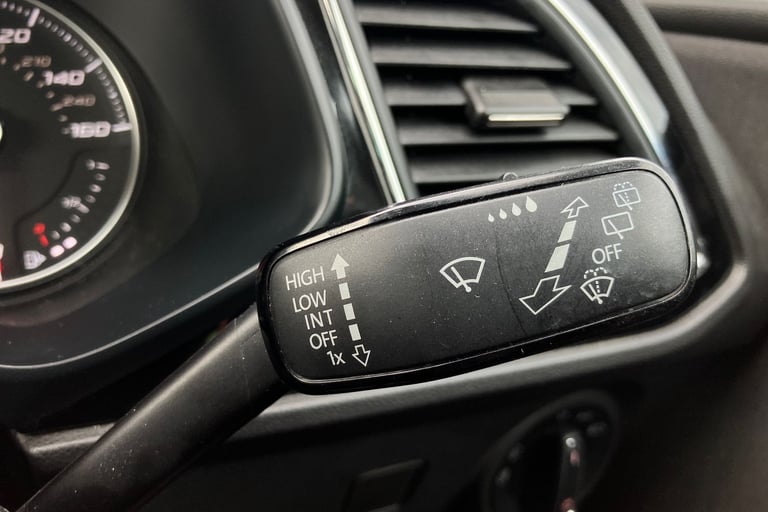 2017 SEAT Leon 2.0 TDI 184 FR Technology 5dr HATCHBACK DIESEL Manual