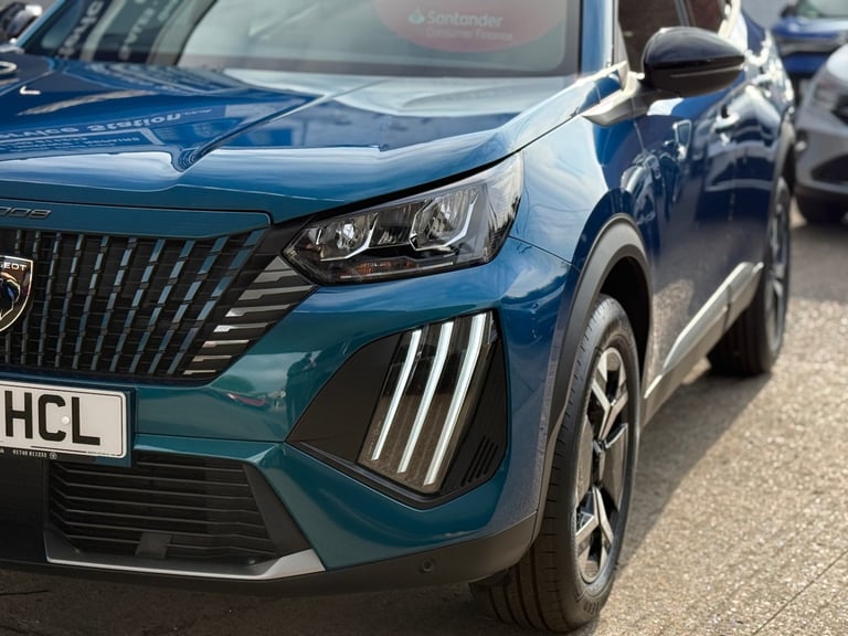 2025 Peugeot 2008 1.2 PureTech Allure 5dr ONLY 710 MILES, MAY 2028 WARRANTY,  HATCHBACK Petrol Ma...