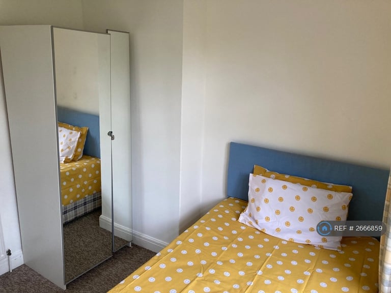 5 bedroom house in Vincent Street, Southampton, SO15 (5 bed) (#2666859)