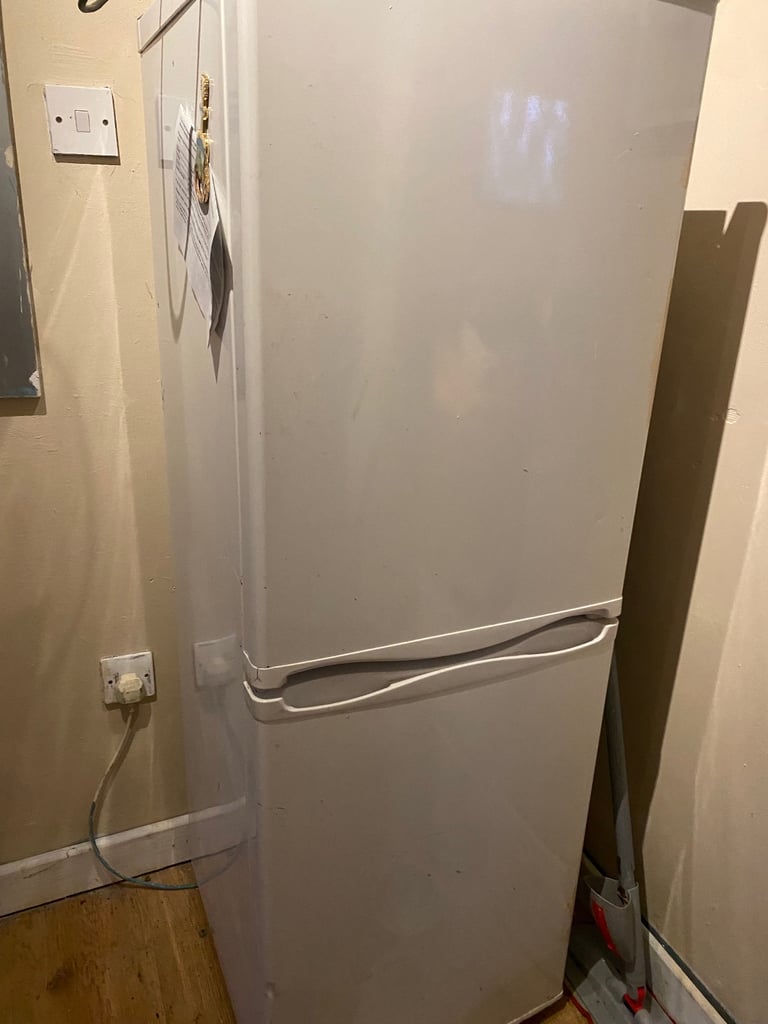 image for Curry’s essentials fridge freezer 
