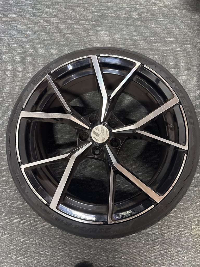 image for 4 x 19 inch VW alloys and tyres 