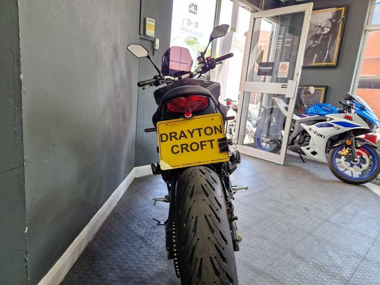 2024 Yamaha MT-09 (MTN890)