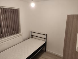 Single Room in a Shared House in Langley, Slough