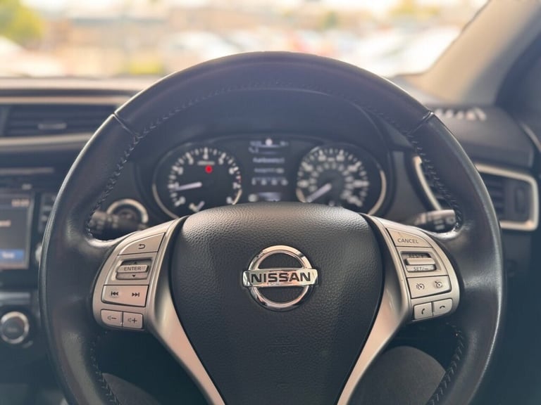 2015 Nissan Qashqai 1.2 DIG-T Tekna SUV 5dr Petrol XTRON 2WD Euro 6 (s/s) (115 ps) HATCHBACK Petr...