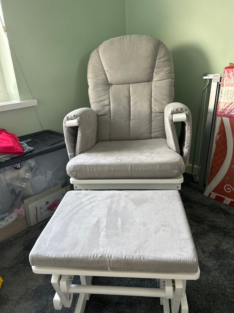 Nursing chair and stool