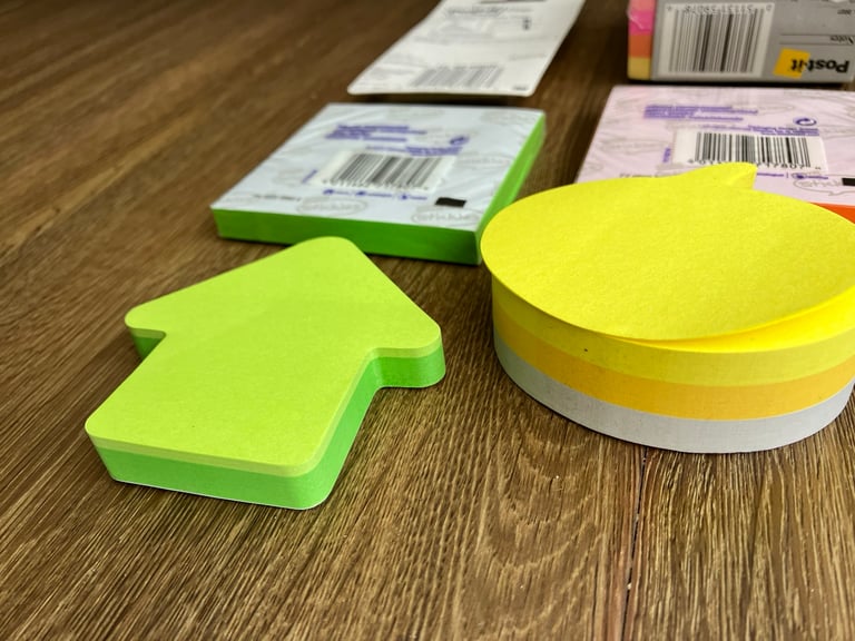 Stationery: Post-it Flags/cube/arrows/speech bubble & Staples Stickies