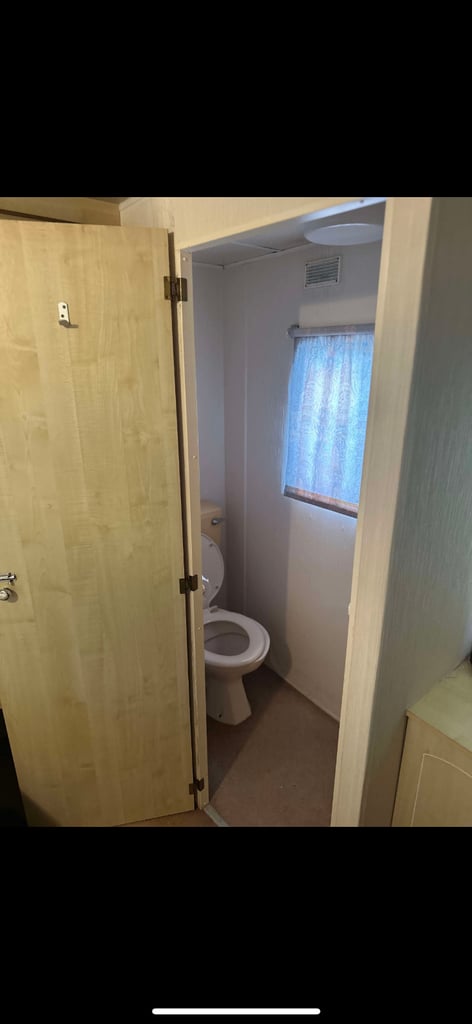 Static caravan for sale in eastchurch 