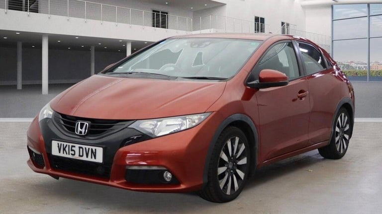 HONDA CIVIC 1.8 i-VTEC SE Plus Auto Euro 5 5dr 2015