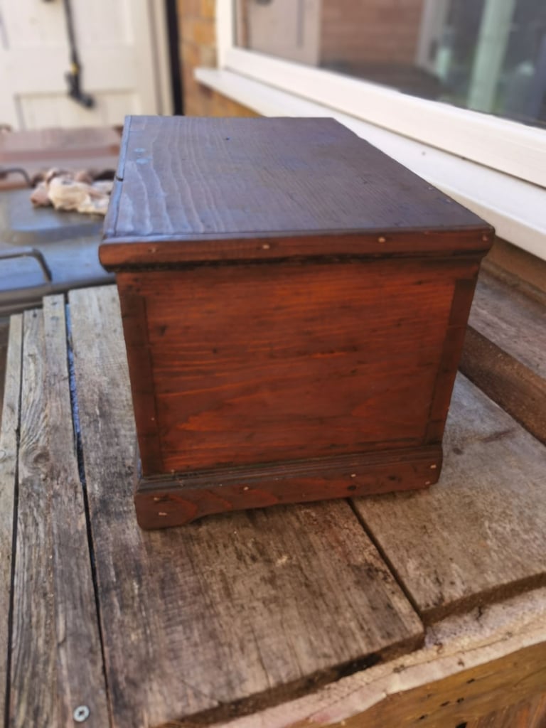  Rhodesian Black Wood Jewellery Box