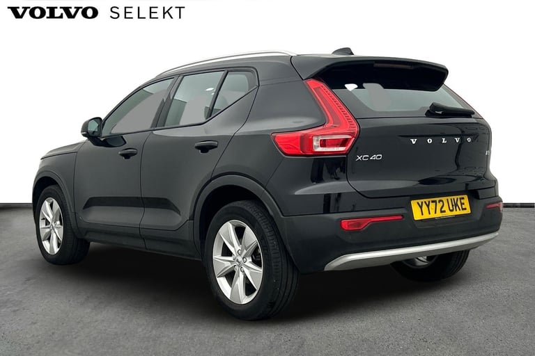 2023 Volvo XC40 Core, B3 mild hybrid, Petrol ESTATE Petrol/Electric Hybrid Automatic