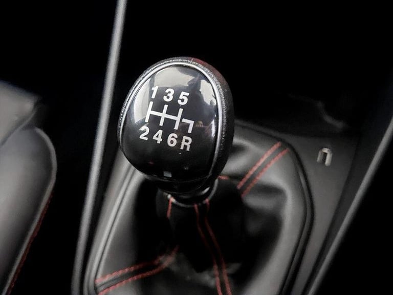 2022 Ford Fiesta 1.0T EcoBoost MHEV ST-Line Vignale Euro 6 (s/s) 5dr Manual Hatchback Hybrid Manual
