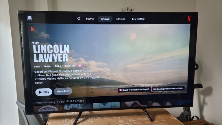 HISENSE 65 INCH SMART 4K UHD HDR LED TV WITH WIFI, FREEVIEW & FREESAT HD 