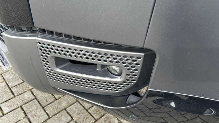 2022 Land Rover Defender 5.0 P525 V8 Carpathian Edition 90 3dr Auto ESTATE PETROL Automatic